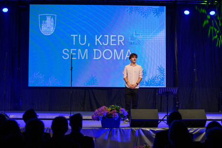 Občinski Praznik 25'-32_nastop Jaš Lazar